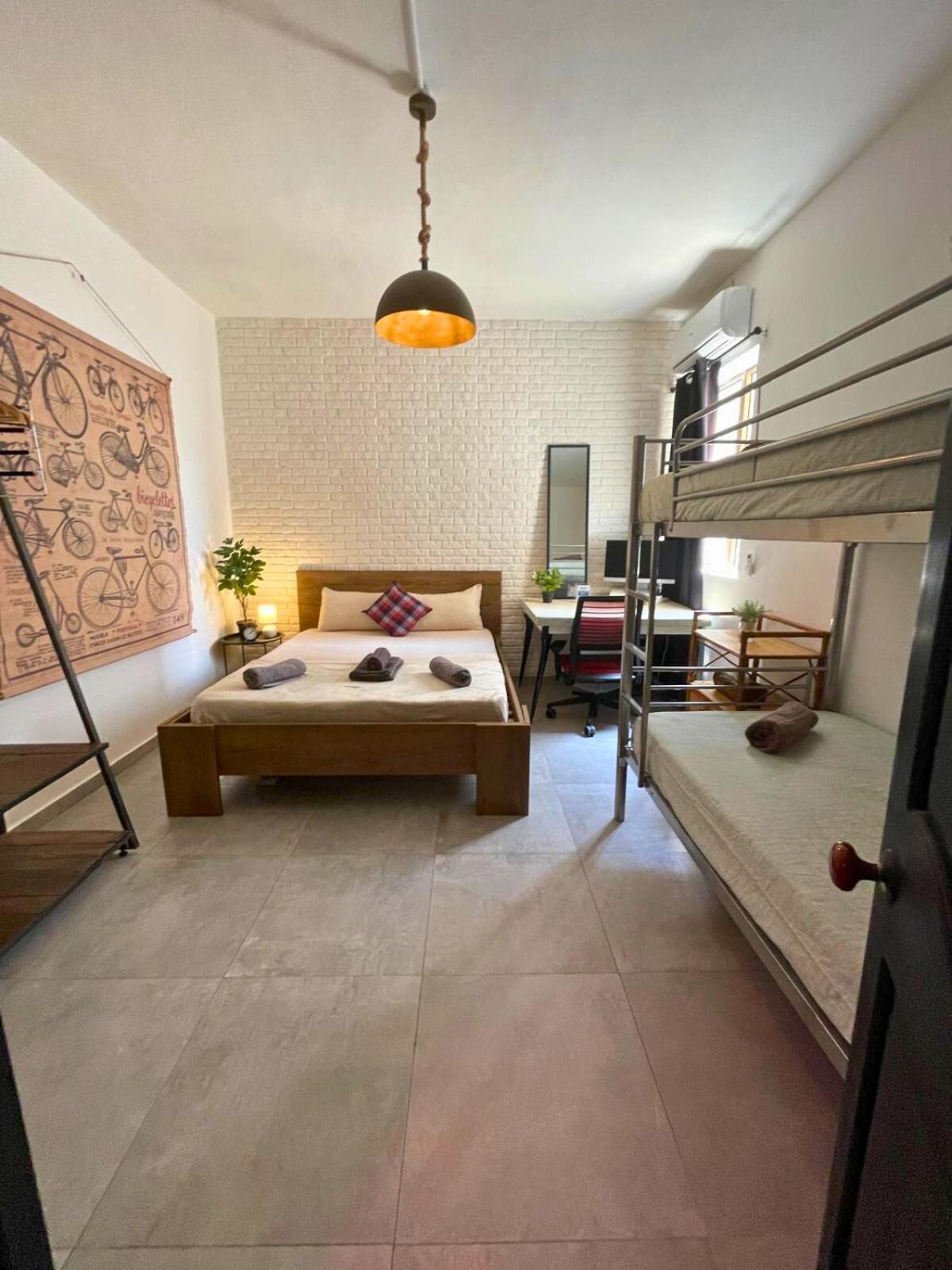 Industrial Cozy Retreat Gzira Lägenhet Exteriör bild