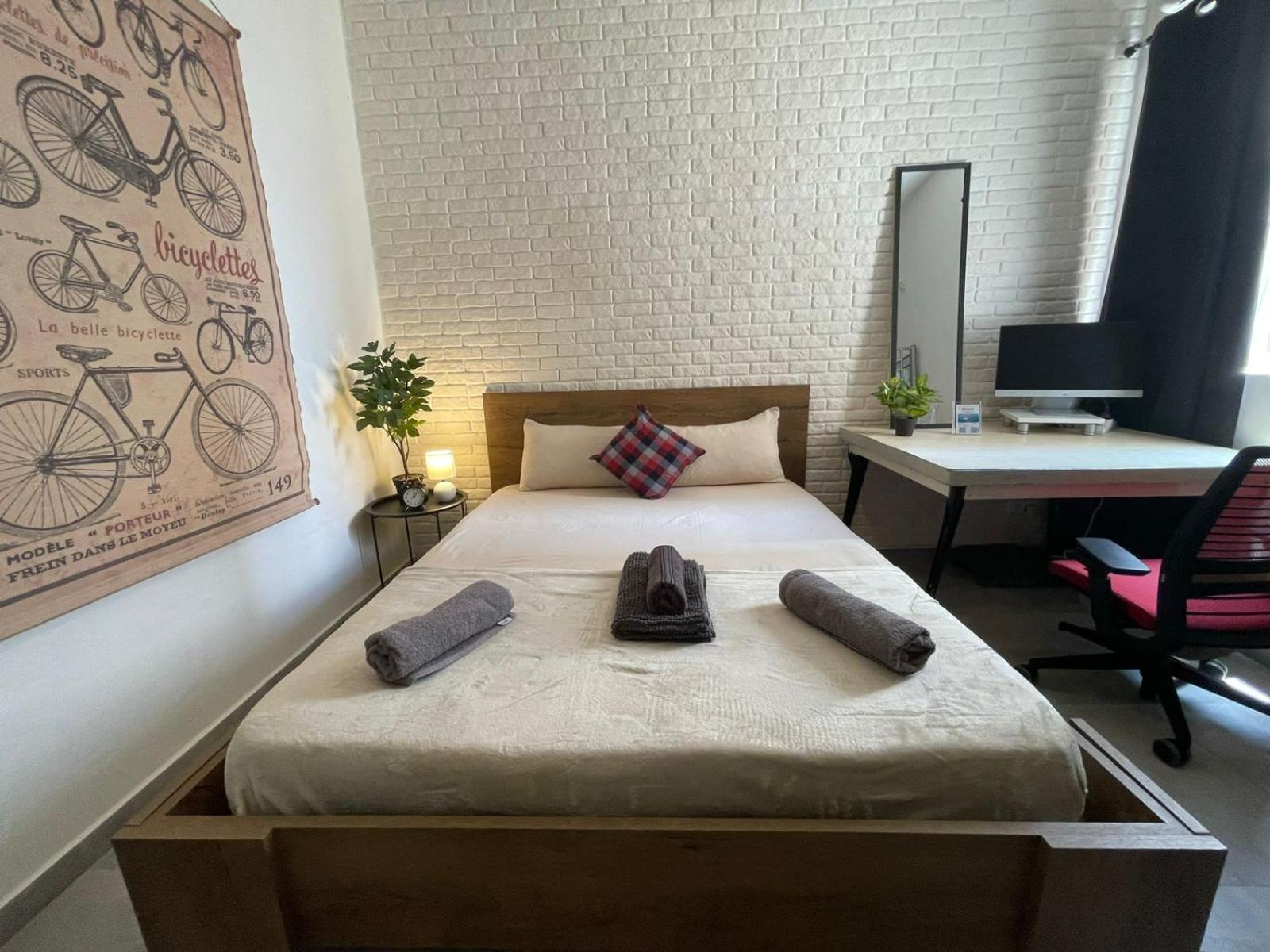 Industrial Cozy Retreat Gzira Lägenhet Exteriör bild